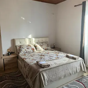 Zefi Rrenc Apartamento Shkodër